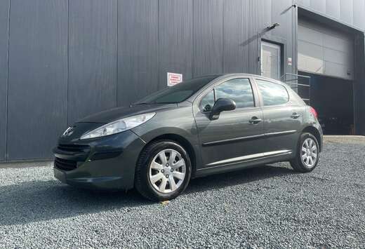 Peugeot 1.4i Trendy
