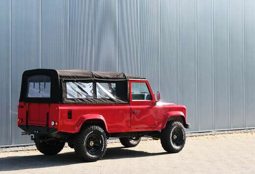 Land Rover 110
