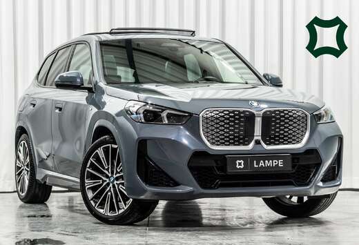 BMW xDrive30 M Sport Harman Kardon Pano Trekh HUD ACC