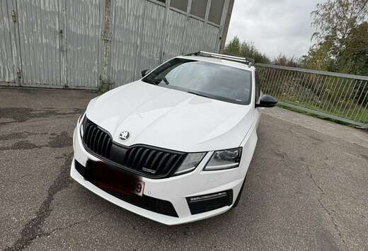Skoda SW RS 2.0 CR TDi 4x4 DSG
