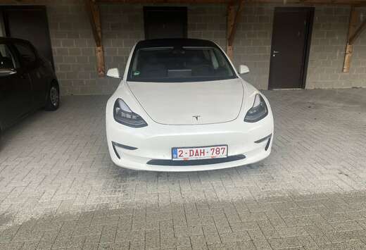 Tesla Model 3 75 kWh Long-Range Dual Motor