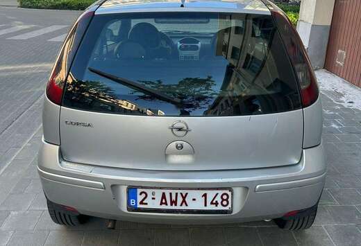 Opel 1.0i XEP 12v Essentia Easytronic
