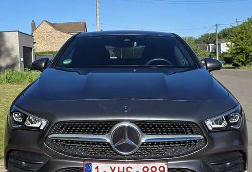 Mercedes-Benz AMG LINE