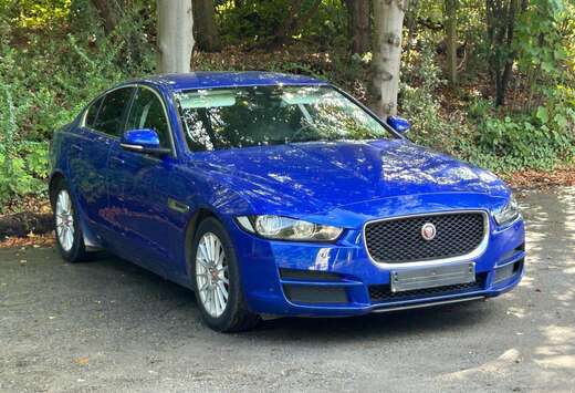 Jaguar XE 2.0 D E-Performance Prestige