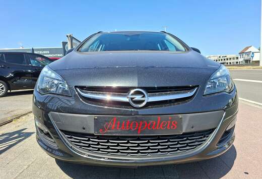 Opel Sports Tourer 1.4 Turbo Ultimate Edition