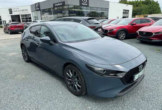 Mazda 2l MT benzine *21185