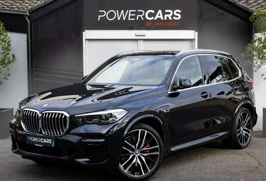 BMW xDrive45e  M SPORT  PANO  SOFTCLOSE  ACC  22\