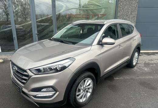 Hyundai Tucson blue 1.6 GDi 2WD Intro Edition