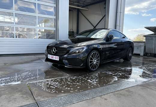 Mercedes-Benz Coupe d full option + carnet d’entret ...