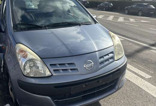 Nissan 1.0i Acenta