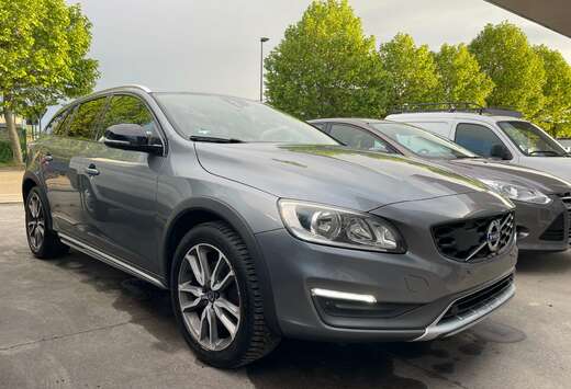 Volvo V60 Cross Country 2.0 D4 Summum