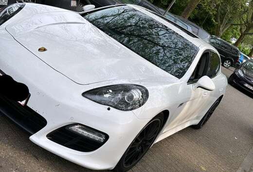 Porsche 3.0 D V6 Tiptronic 300cv