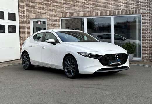 Mazda 3 2.0 M-HYBRID / Camera / 45000km / 12m wb
