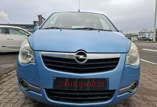 Opel Agila 1.0i Essentia