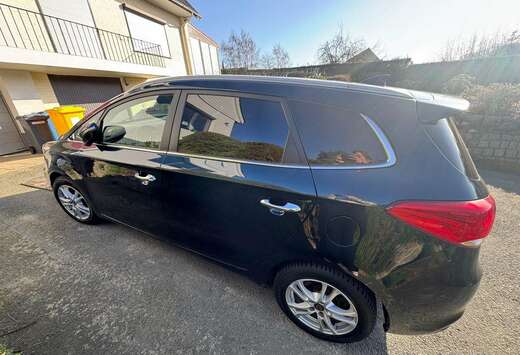 Kia Carens 1.7 CRDi Lounge