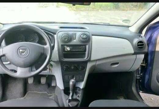 Dacia 1.2 16V 75 Lauréate