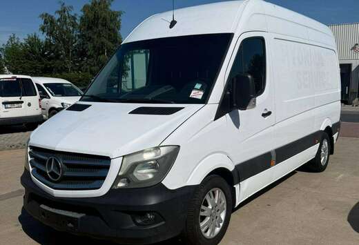 Mercedes-Benz 316 (Stock ID 04519)