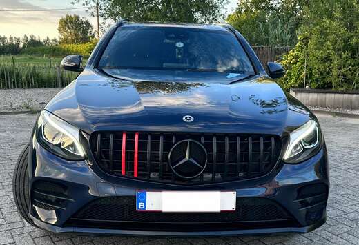 Mercedes-Benz 4Matic 9G-TRONIC AMG Line