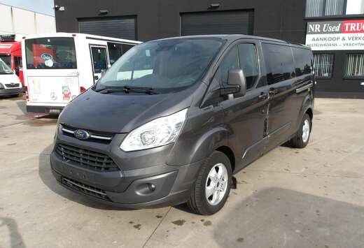 Ford minibus (480)