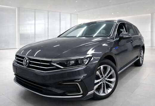 Volkswagen 1.4 TSI PLUG-IN-HYBRID DSG GTE FULL LEDER  ...