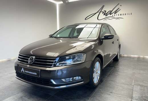 Volkswagen 1.6 TDi BlueMotion *SIEGE CHAUFF*TOIT OUV* ...