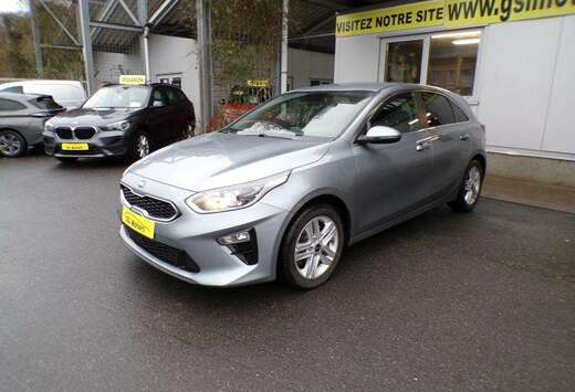 Kia 1.6CRDi 115cv Gris 07/20 Airco GPS Bluetooth USB