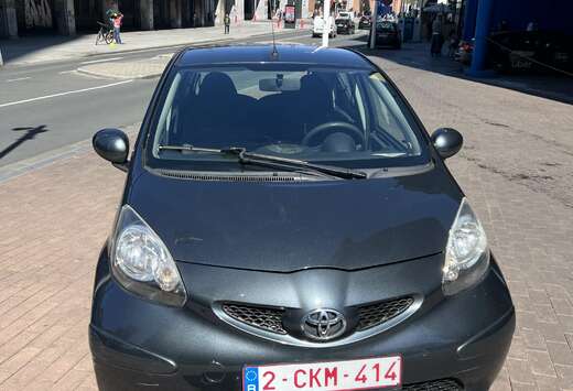 Toyota 1.0i VVT-i Blue MMT