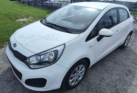 Kia New Rio 1.4 CRDi Lounge