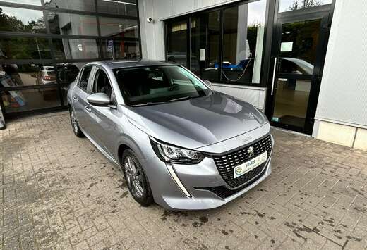 Peugeot 1.5 BlueHDi Allure -€1000 STOCK DEAL