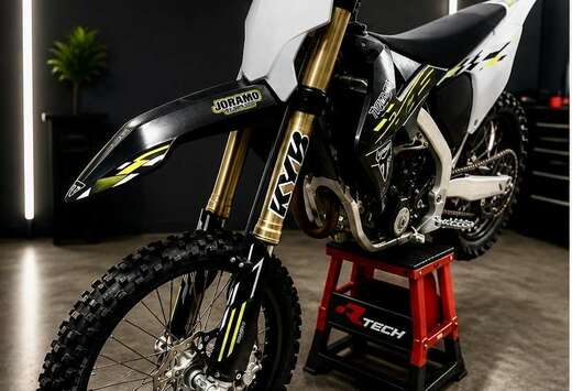 Triumph Triumph TF 250 X