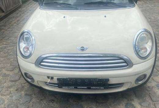 MINI Mini Cabriolet 1.6i One