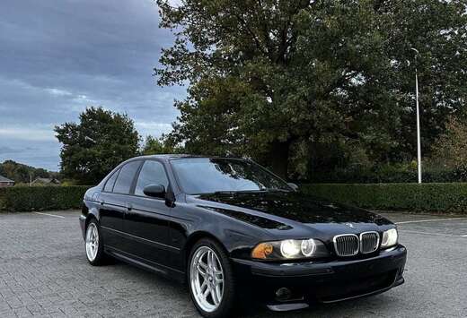 BMW 525iA Pack M