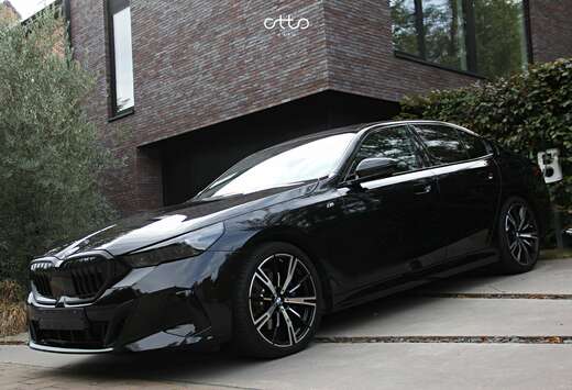 BMW iA M-Sport PRO Shadow Line/Iconic Glow/Adaptive L ...