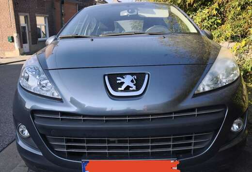 Peugeot 1.4 VTi 95ch Envy