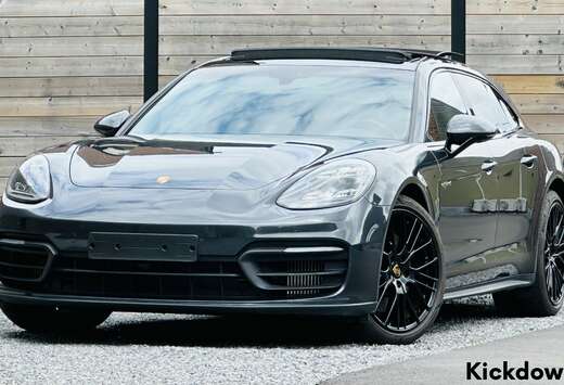 Porsche 4 e-Hybrid Sport Turismo Platinum Edition PDK