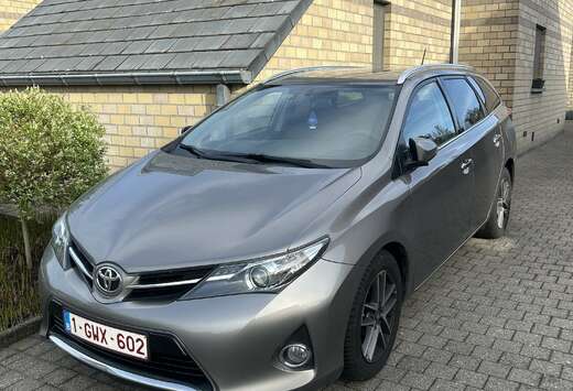 Toyota SW 1.4 D-4D Dynamic