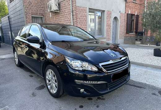 Peugeot 1.2 PureTech Style STT