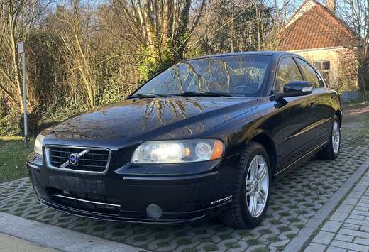 Volvo 2.4D Aut. Summum