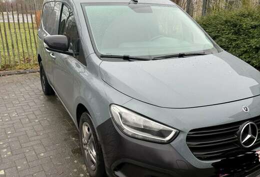 Mercedes-Benz 110 Standard PRO