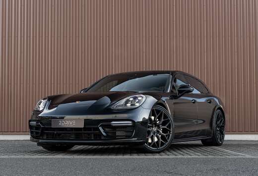 Porsche 4 E-Hybrid Sport Turismo  Exclusive Design