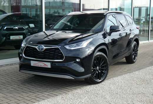 Toyota Hybrid AWD Premium Plus 7PL +Trekhaak +PANO