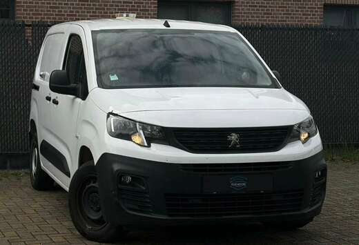 Peugeot Peugeot Partner 1.5 PREMIUM L1 53DKM LV 2021