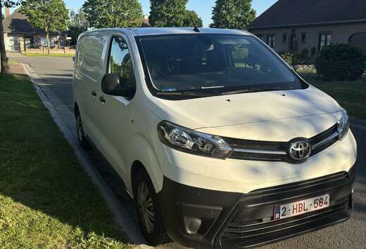 Toyota 2.0 D-4D Medium Comfort S/S (EU6.3)