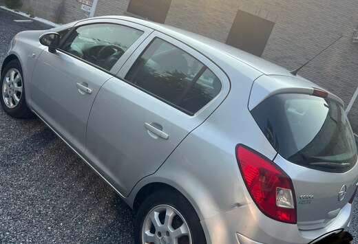 Opel Corsa 1.3 CDTi ecoFLEX Essentia