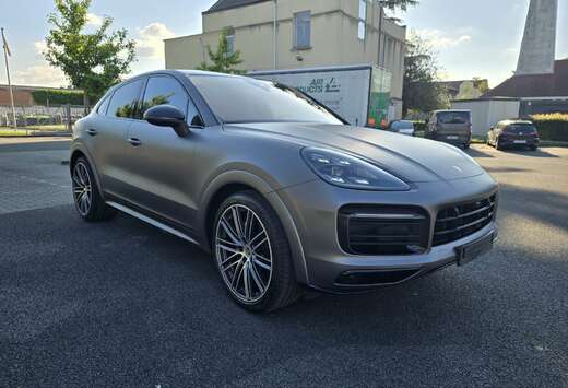 Porsche 3.0i V6 PHEV Tiptronic S