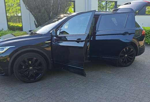 Volkswagen 2.0TDI R-Line 4Motion black 7SI-IQ ligt