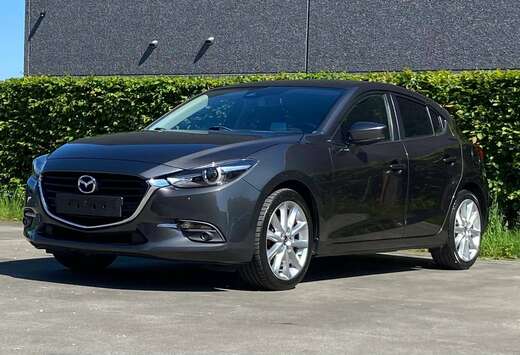 Mazda 3 2.0i Skycruise