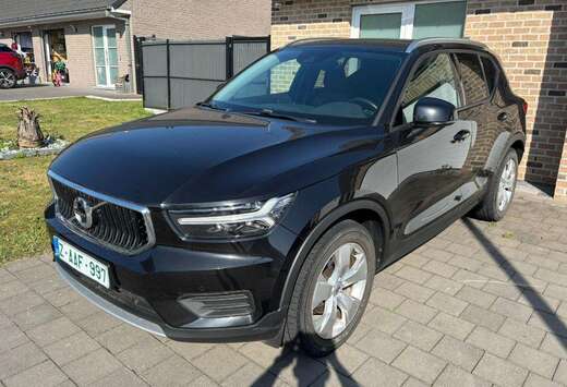 Volvo XC40 2.0 D3 Momentum Core