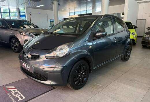 Toyota GARANTIE / SUPER FIABLE / DISPO DIRECTEMENT