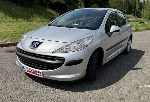 Peugeot Essence 1.4